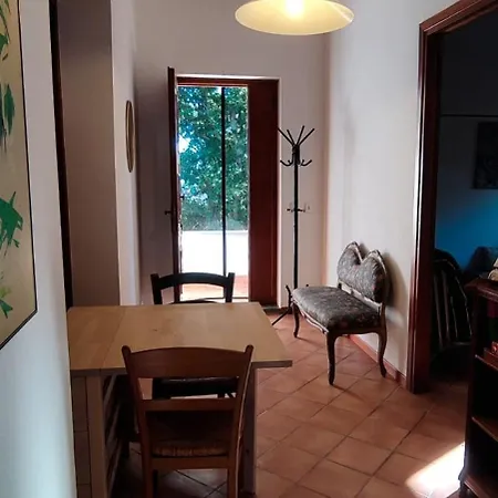 Con Giardino Apartment
